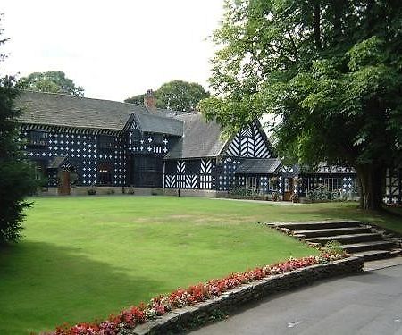 Samlesbury Hall Hotel Preston  Exterior photo