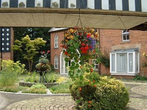 Samlesbury Hall Hotel Preston  Exterior photo